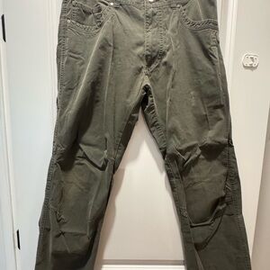 Kuhl Revolvr 32/30 Pants